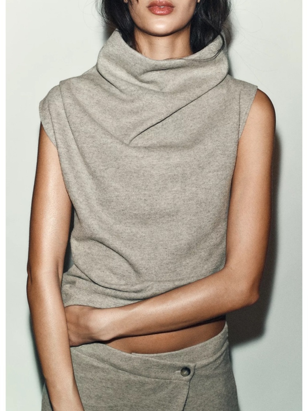 ZARA SLEEVELESS TOP